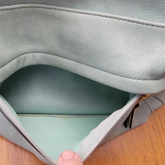 Jen and Co Backpack Handbag Combo - Picture 10 of 14